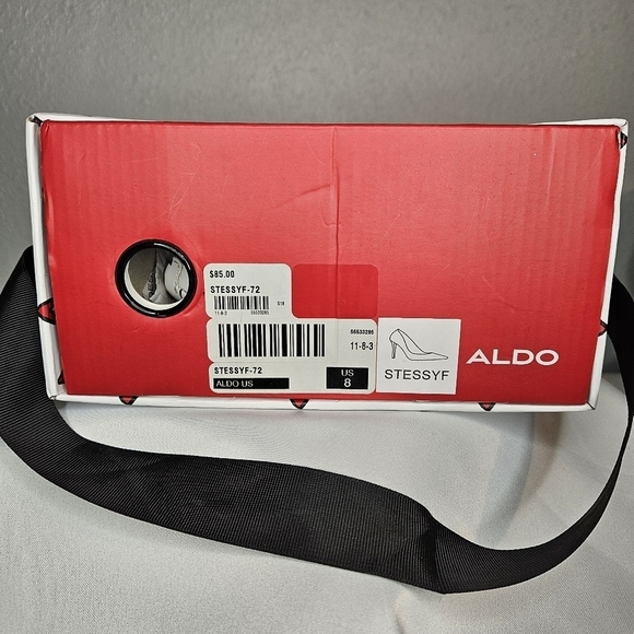 Special Limited Edition White, Black and Red Aldo Heart Pumps! - Picture 9 of 9
